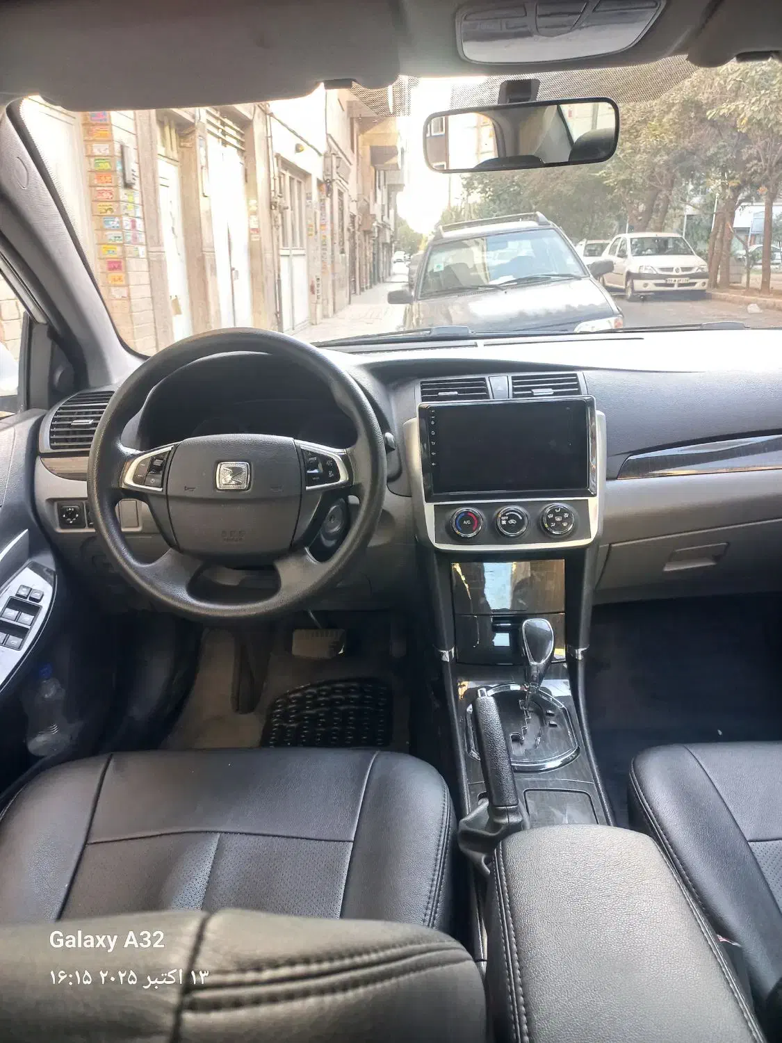 آریو اتومات مدل۹۸|خودرو سواری و وانت|تهران, شهرک شریعتی|دیوار