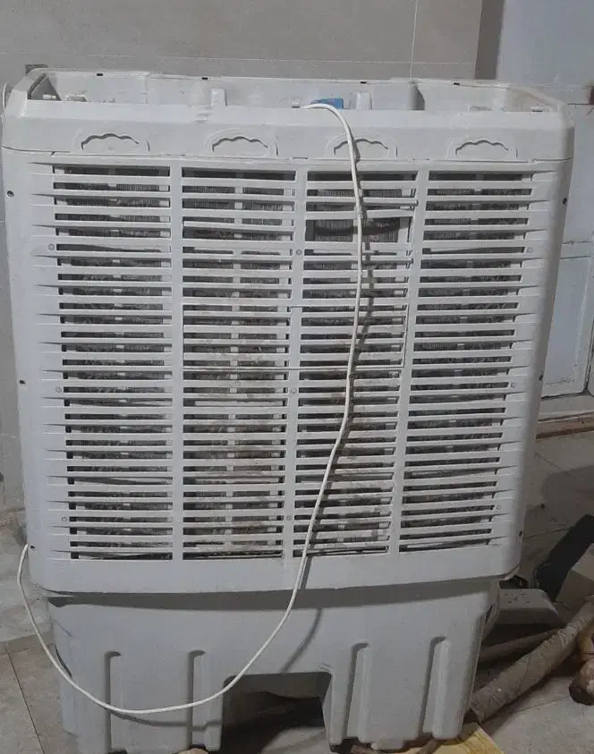 کولر آبی|کولر آبی|اهواز, فرهنگ شهر|دیوار