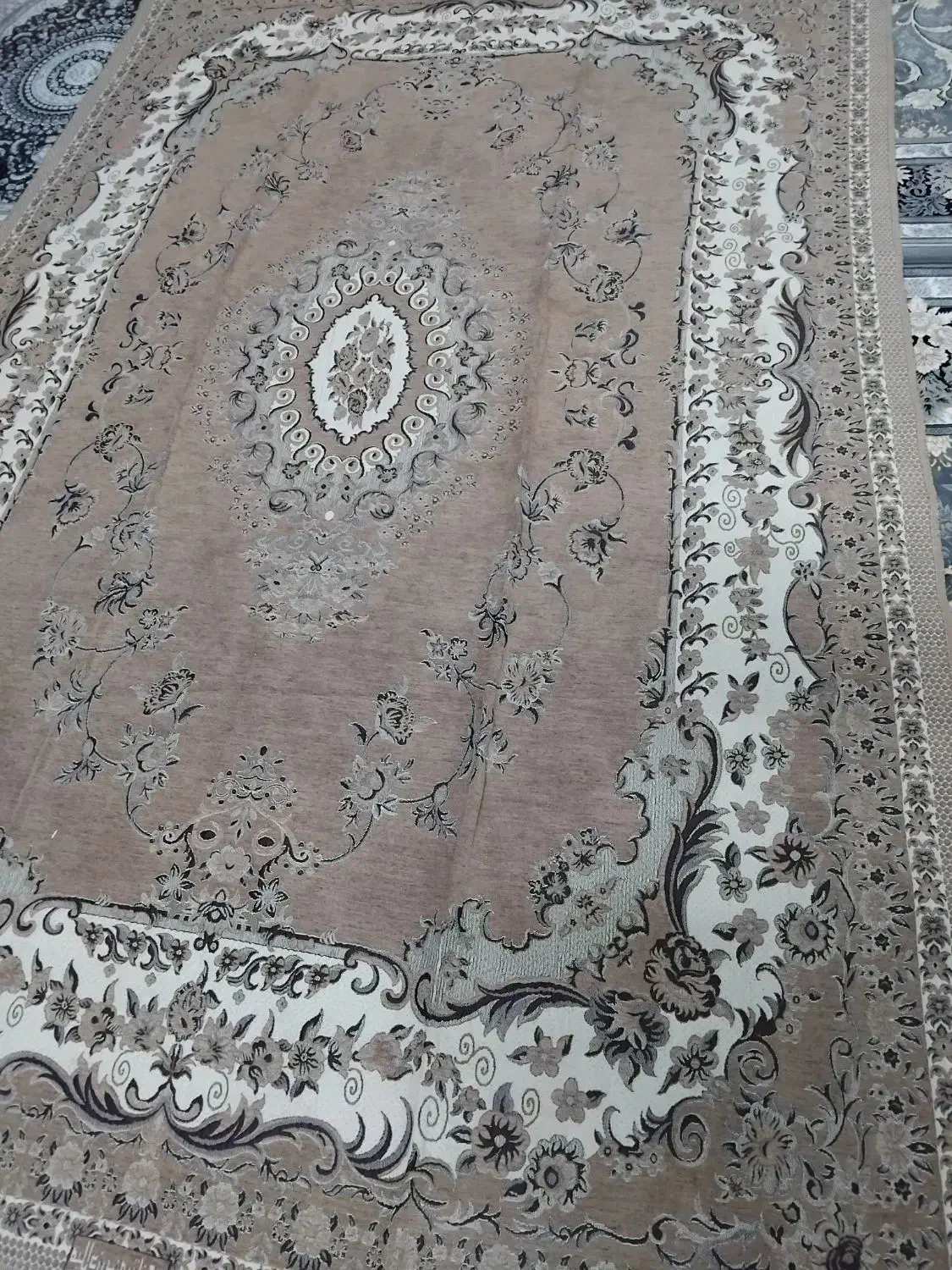 ۲عددروفرشی مخمل برجسته|روفرشی|قم, لسانی|دیوار