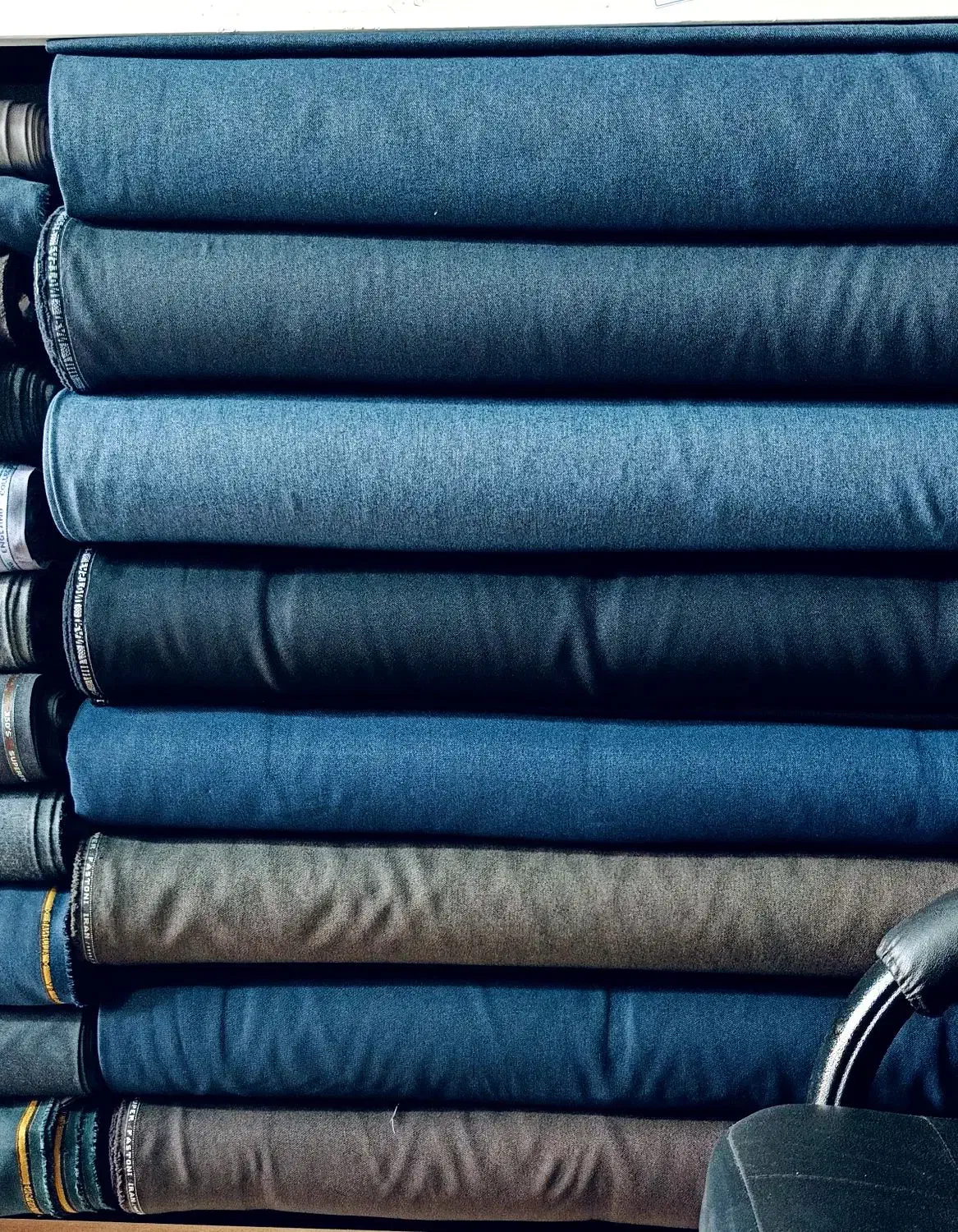 پارچە کەوا و پانتول|لباس|مریوان, |دیوار