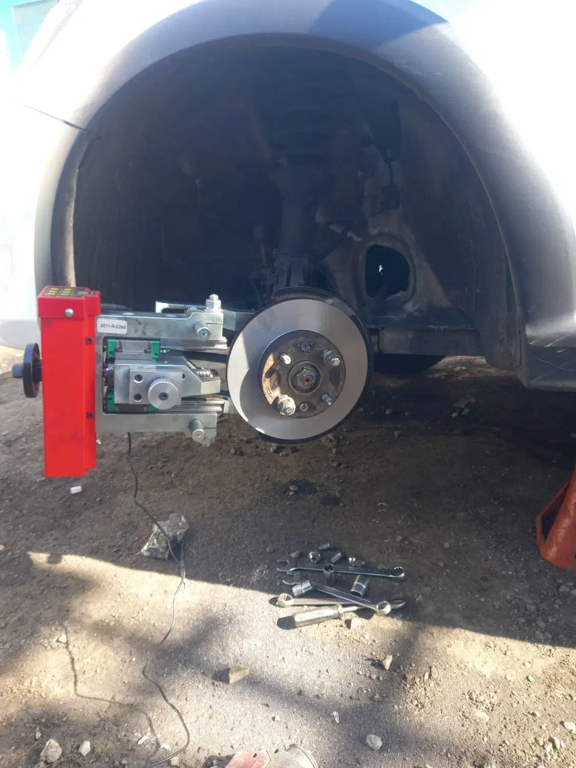 تراش دیسک ترمز درجا|خدمات موتور و ماشین|تهران, جی|دیوار