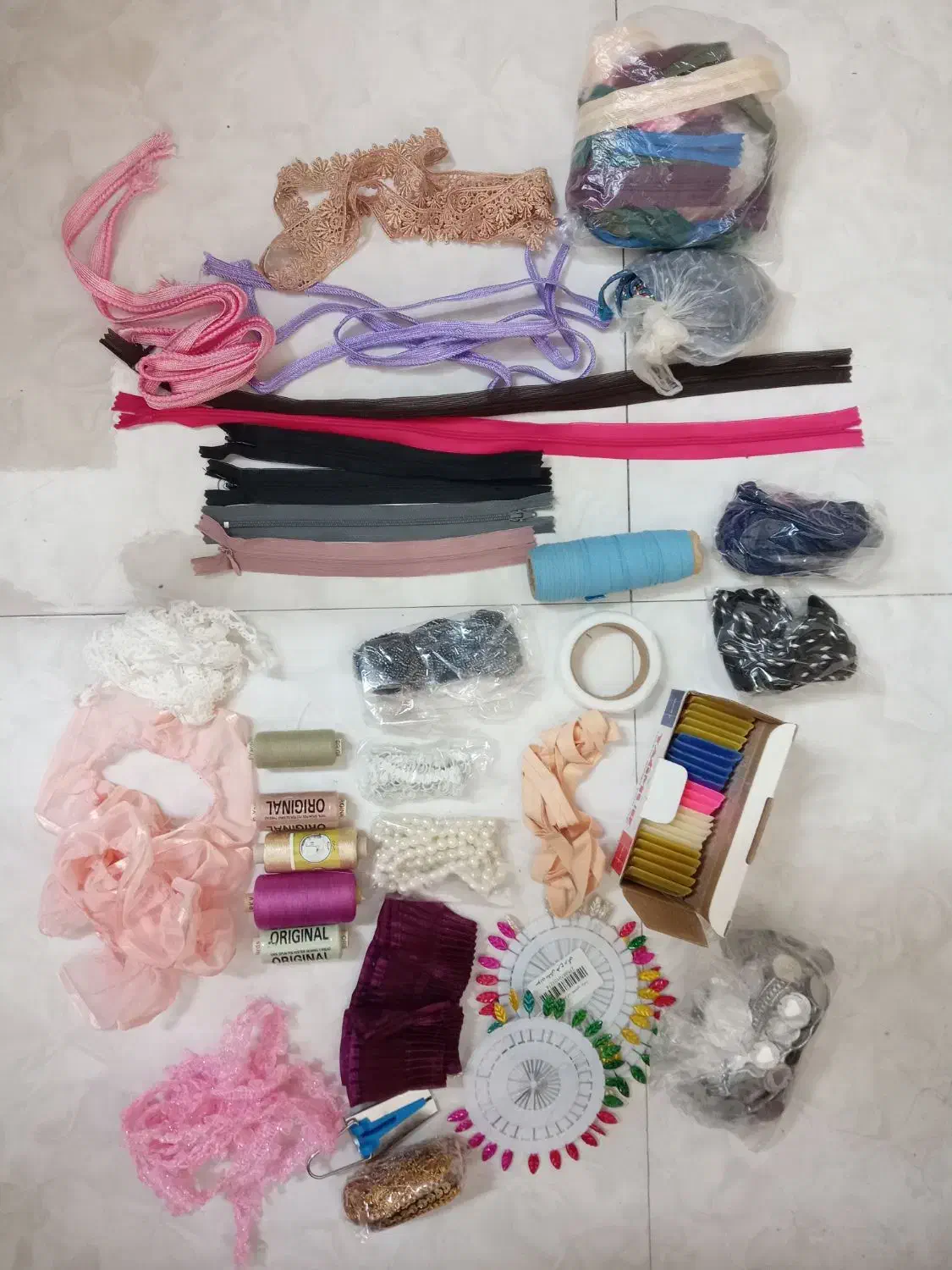 پک لوازم خیاطی و پارچه تدی 2متر در یک و نیم|لوازم خیاطی و بافتنی|تهران, دروازه شمیران|دیوار