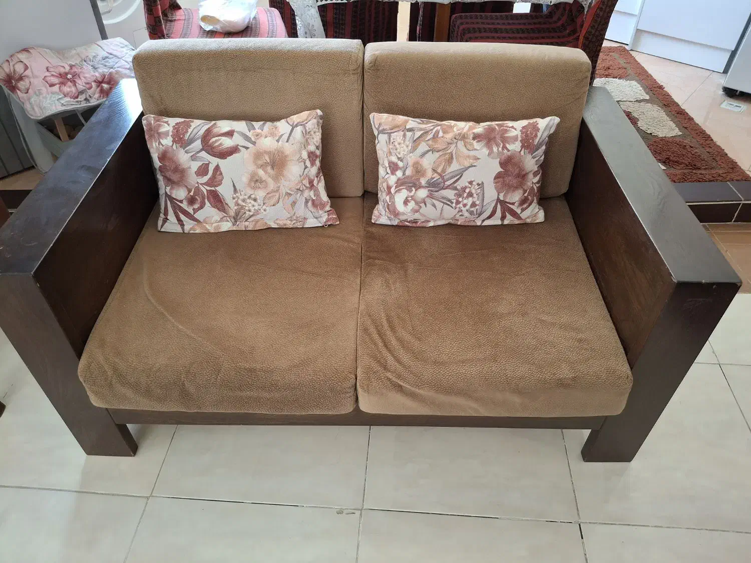 مبل کارکرده|مبلمان خانگی و میز عسلی|سنندج, |دیوار