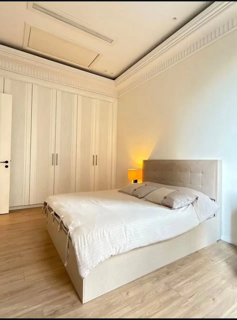 ۲۲۰ متر کلید نخورده فرمانیه شرقی منتظر لمس شما