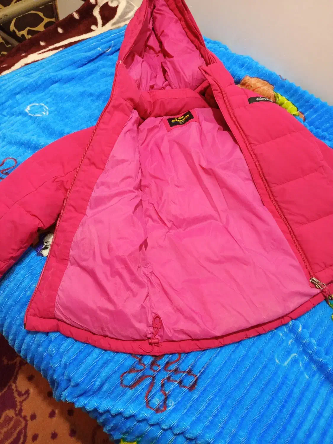 کاپشن|کفش و لباس بچه|سبزوار, گلشن|دیوار