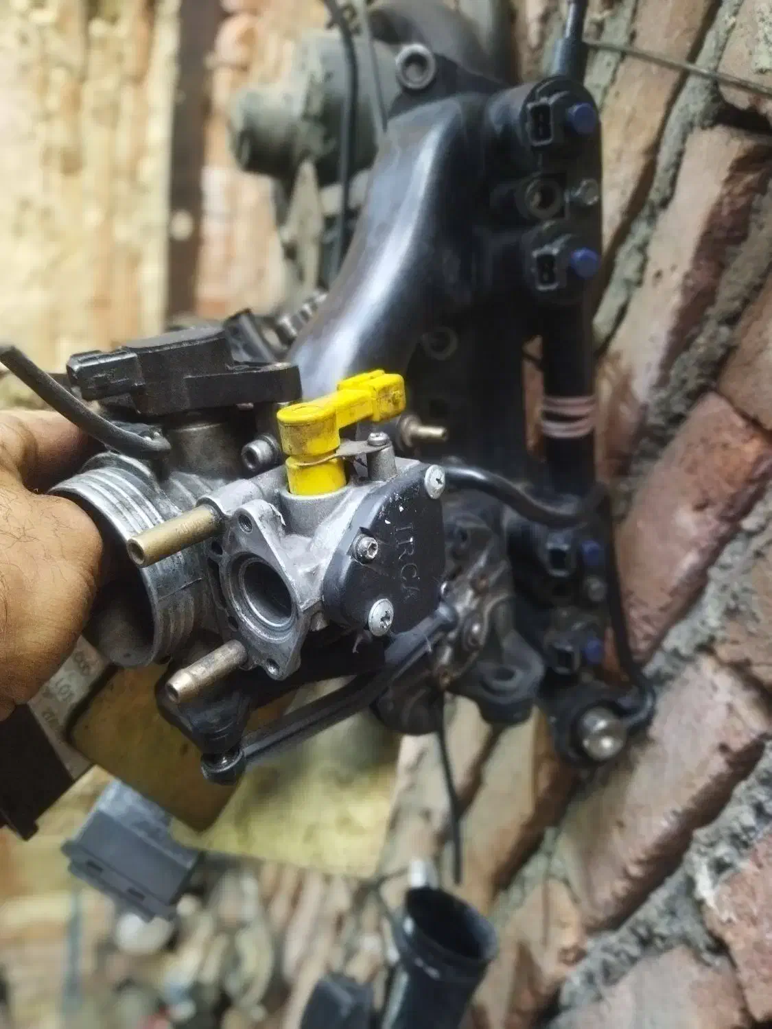 مانیفولد پژو ۴۰۵|قطعات یدکی و لوازم جانبی|میاندوآب, |دیوار