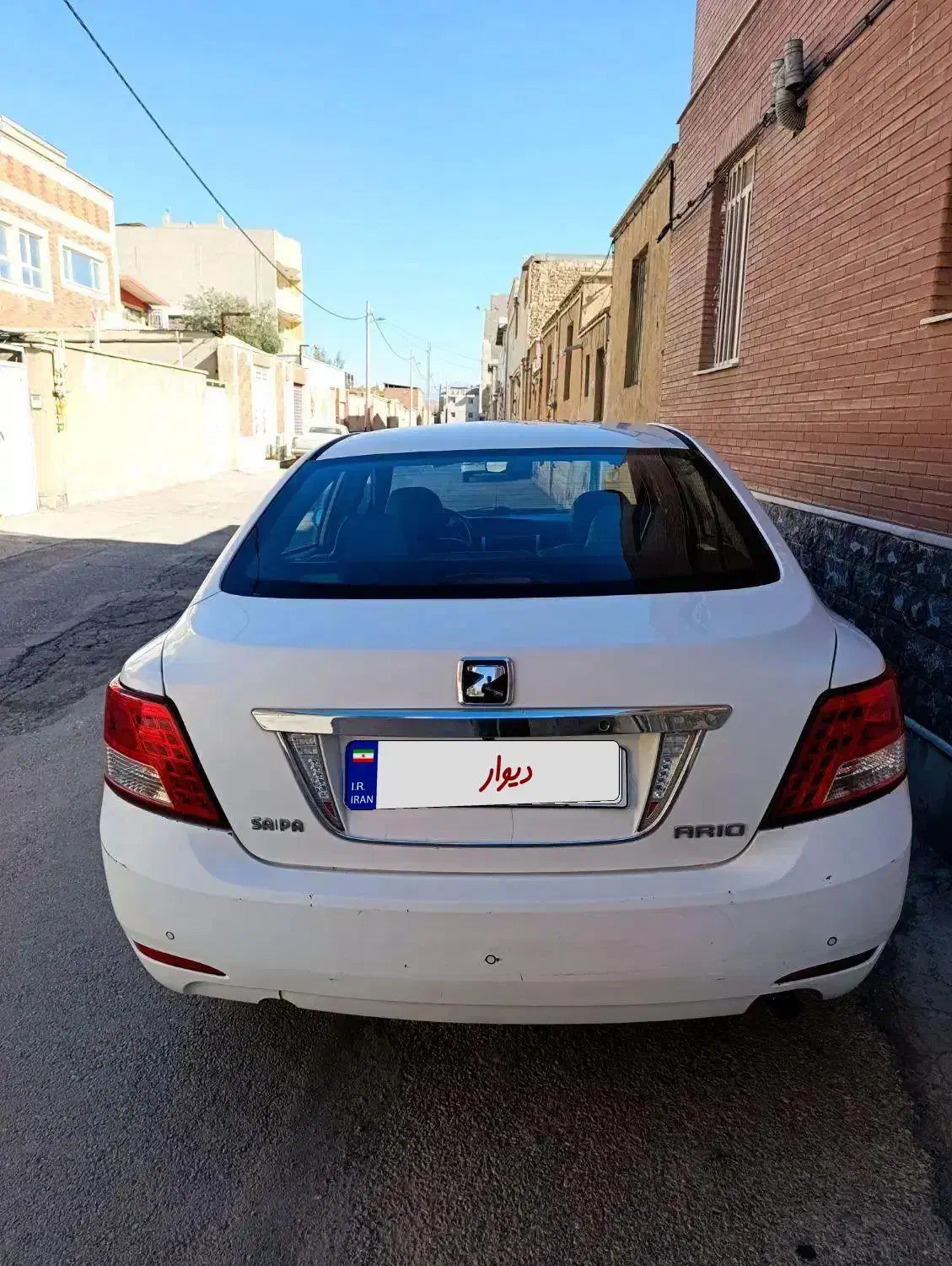 اریو1600|خودرو سواری و وانت|کرمان, |دیوار