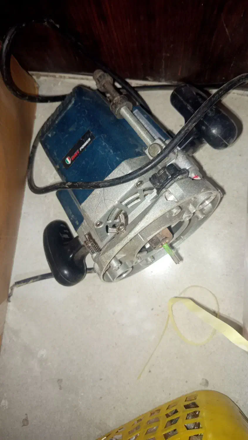 اور فرز|ابزارآلات|قم, جمکران|دیوار