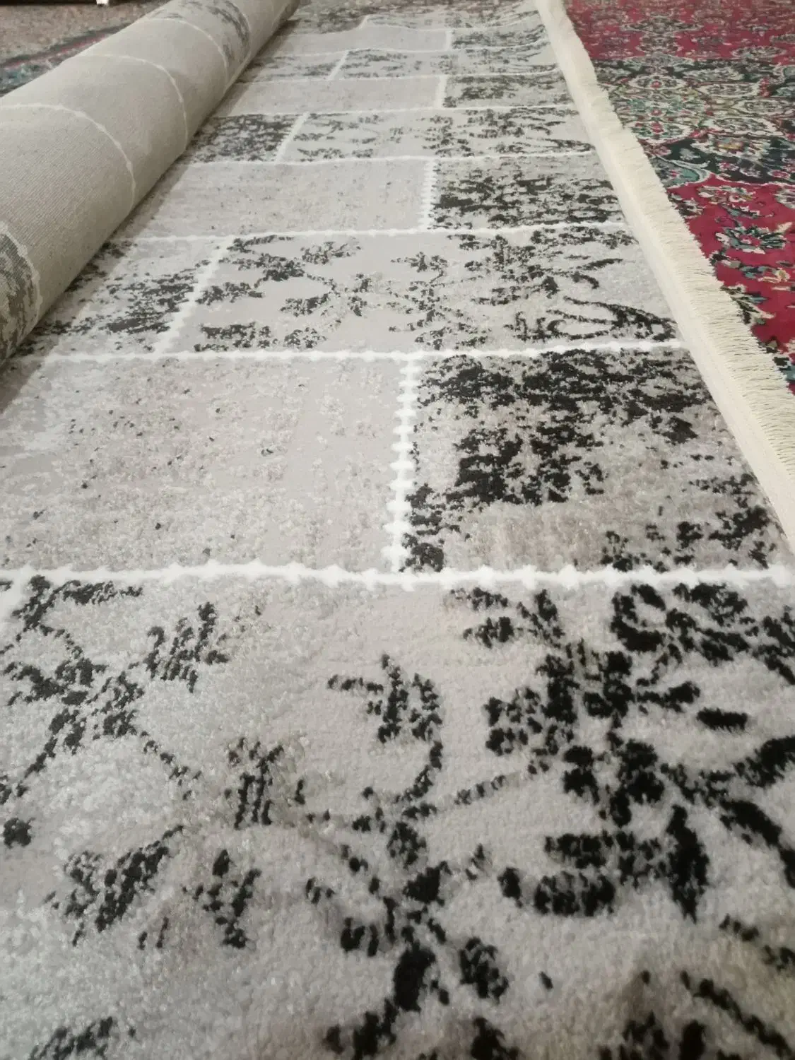 قالی نونو.. اصلا استفاده نشده|فرش|زرند, |دیوار