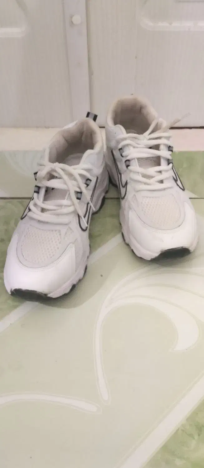 یکعددکتونینوسایز40|کیف، کفش، کمربند|اردبیل, |دیوار