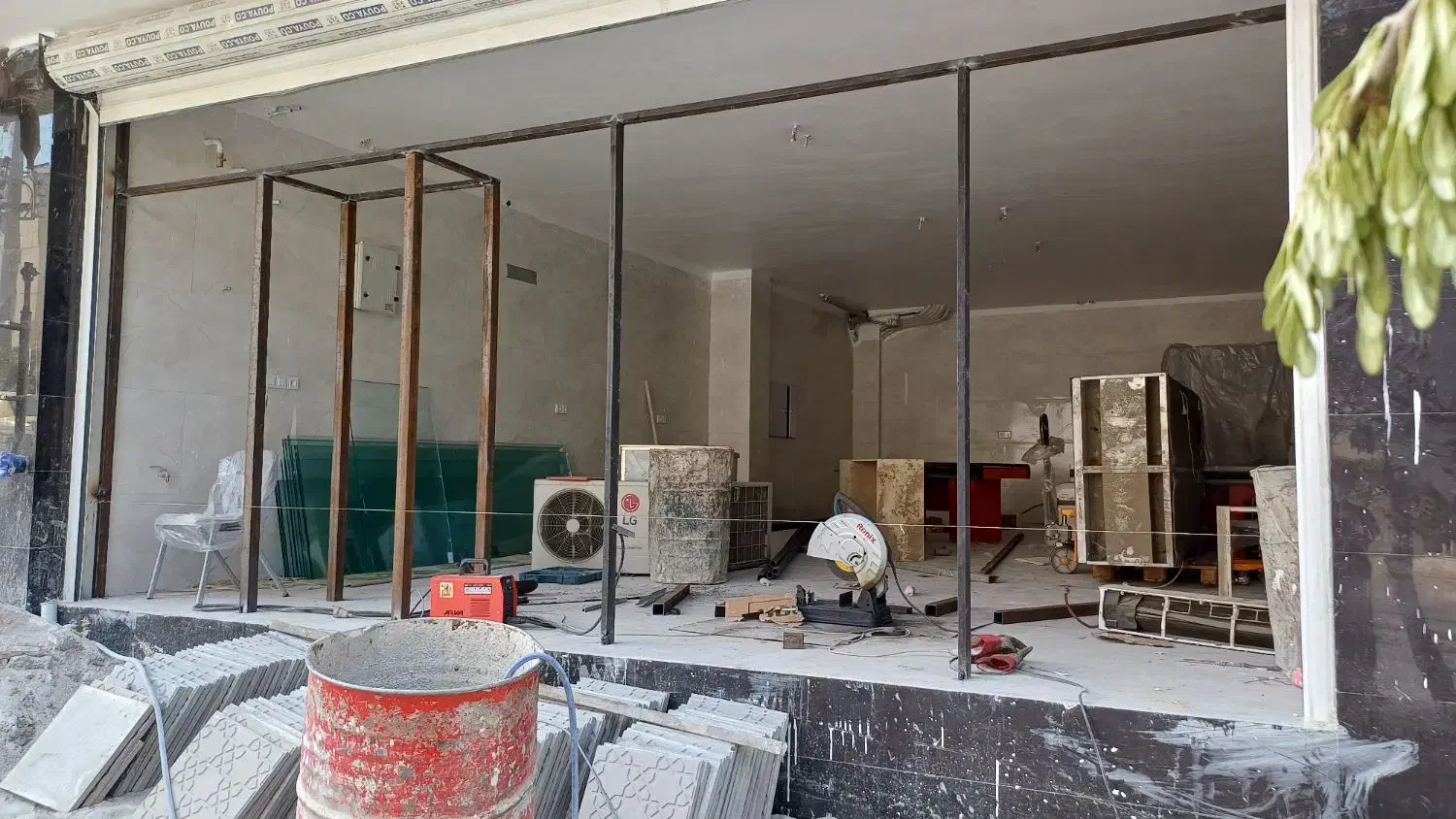 جوشکاری سیار تعمیرات در و پنجره وخورده کاری|خدمات پیشه و مهارت|اصفهان, فرح آباد|دیوار