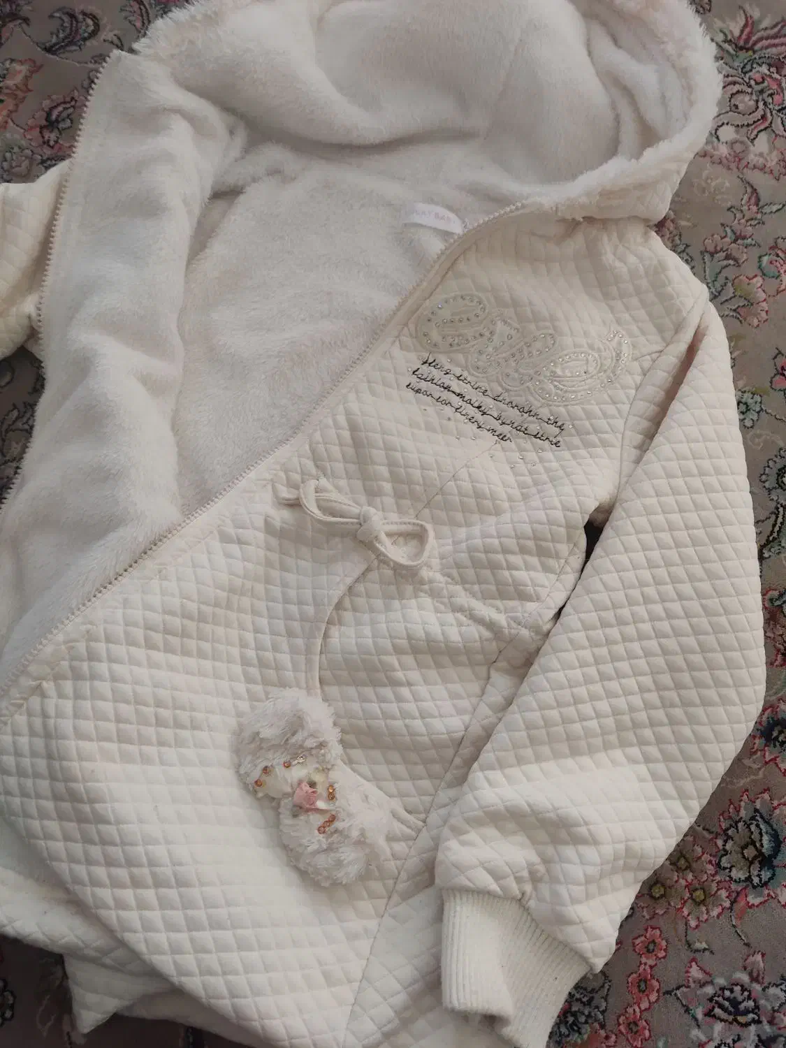 سوشرت تمام خز|کفش و لباس بچه|میانه, |دیوار