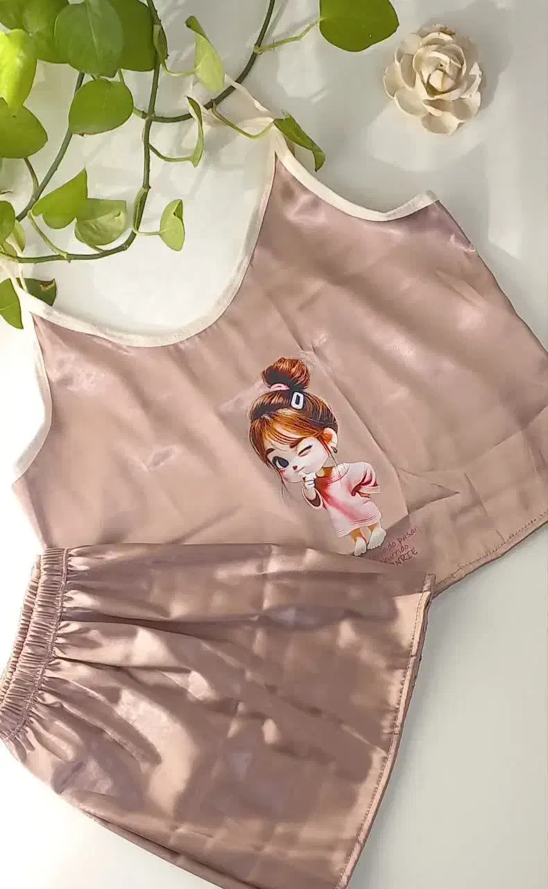 لباس زیر زنانه|لباس|قم, ولیعصر|دیوار