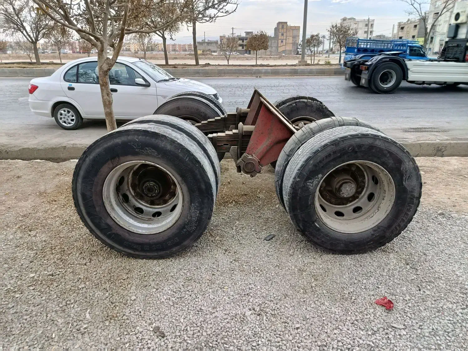 محورتریلی کالابرس ده پیچ فول بزرگ|قطعات یدکی و لوازم جانبی|مرودشت, سهل‌آباد|دیوار