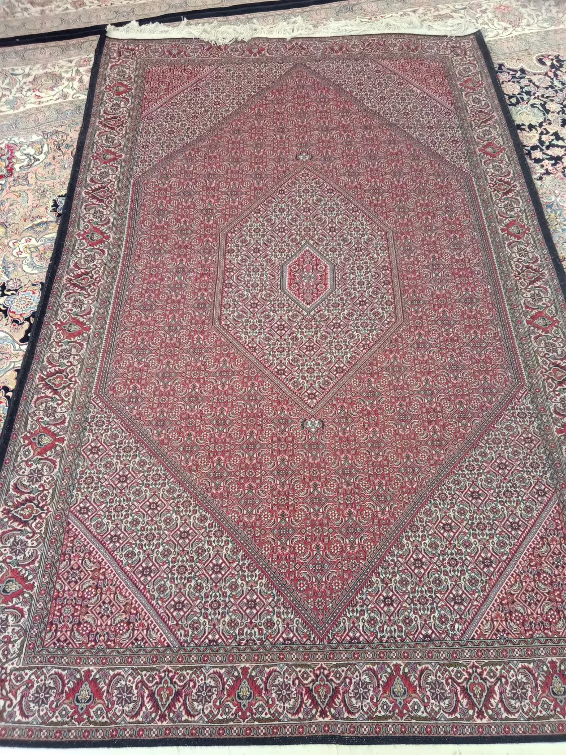 فروش دو عدد فرش دستباف بیدگینه|فرش|زنجان, |دیوار