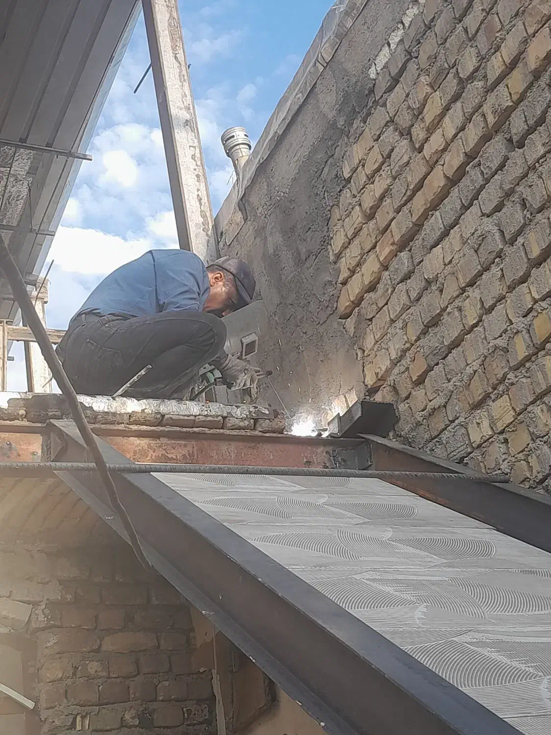 جوشکاری|خدمات پیشه و مهارت|الیگودرز, |دیوار