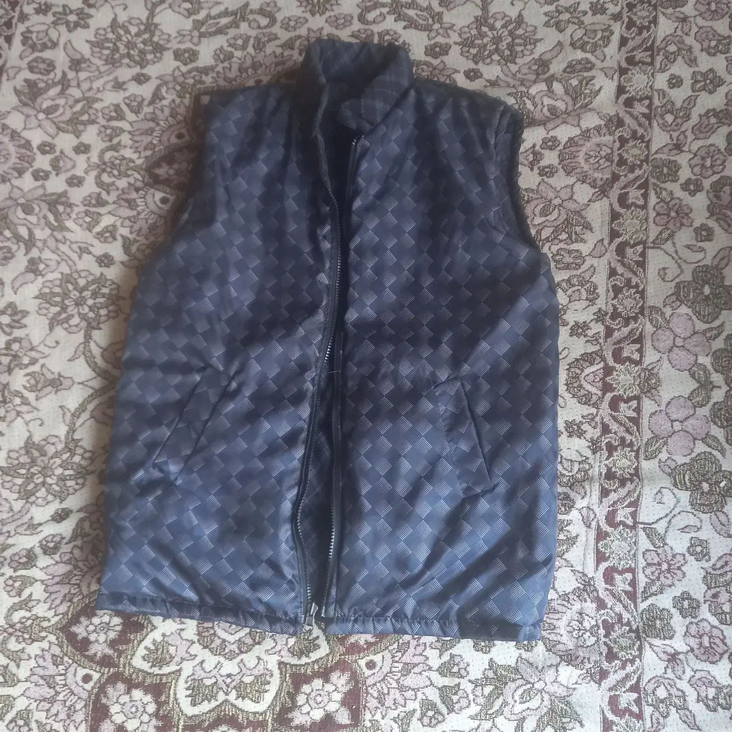 پافر|لباس|اصفهان, بوزان|دیوار