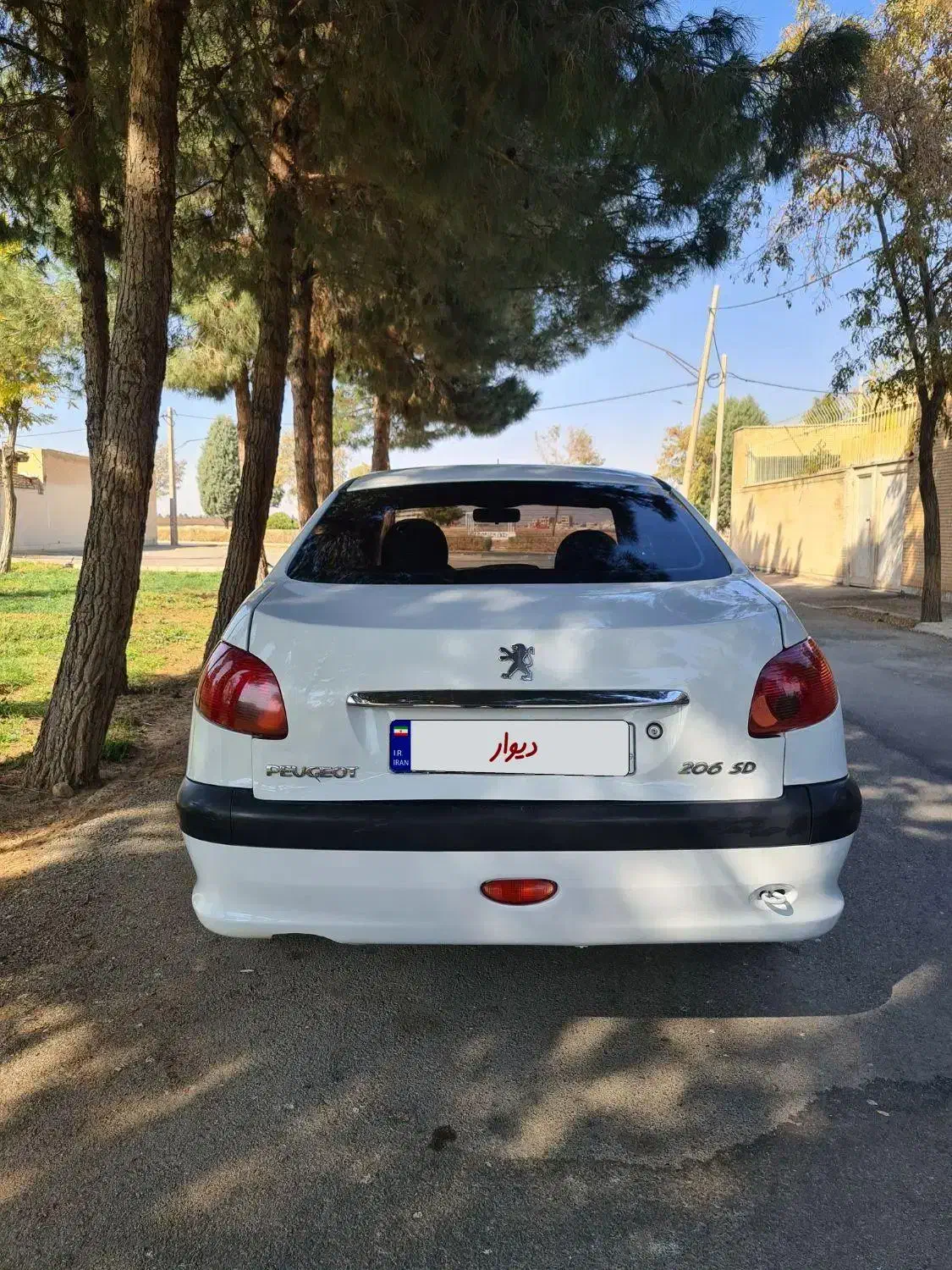 پژو sd v8 مدل ۹۲|خودرو سواری و وانت|شاهینشهر, شهرک صنعتی|دیوار