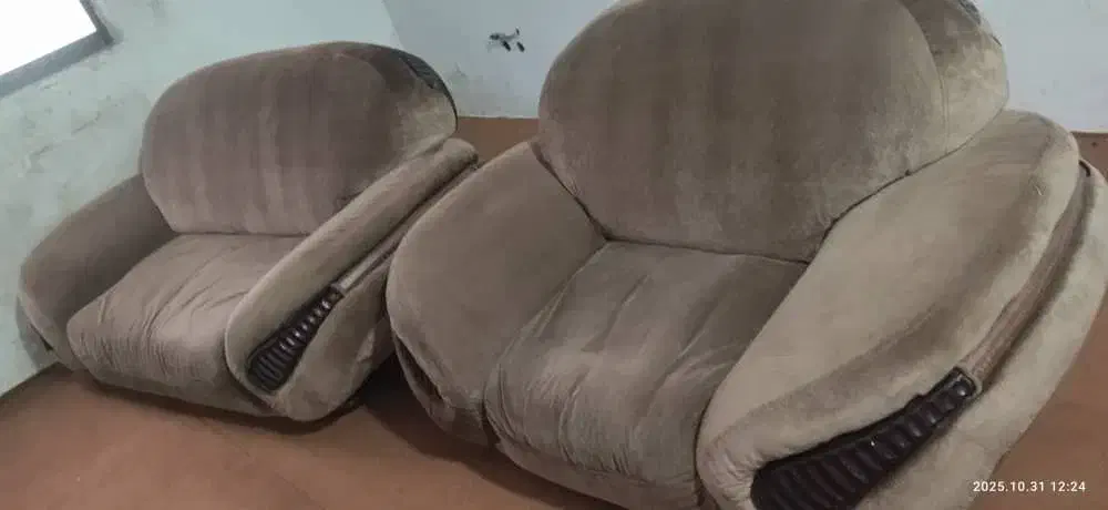 مبل راحتی 7 نفره سنگین وزن|مبلمان خانگی و میز عسلی|آمل, |دیوار