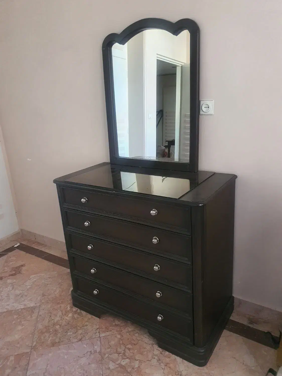 دراور اینه چوبی،بسیار ارزان|مبلمان خانگی و میز عسلی|اراک, |دیوار