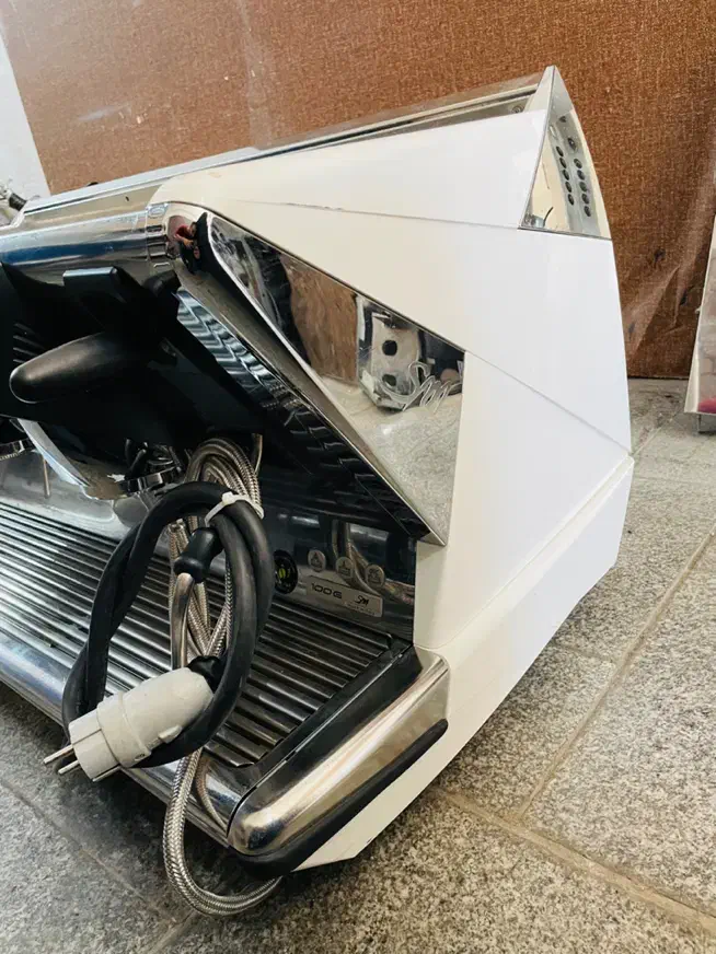 فروش عمده اسپرسوساز صنعتی گارانتی نصب|فروشگاه و مغازه|کرمان, |دیوار