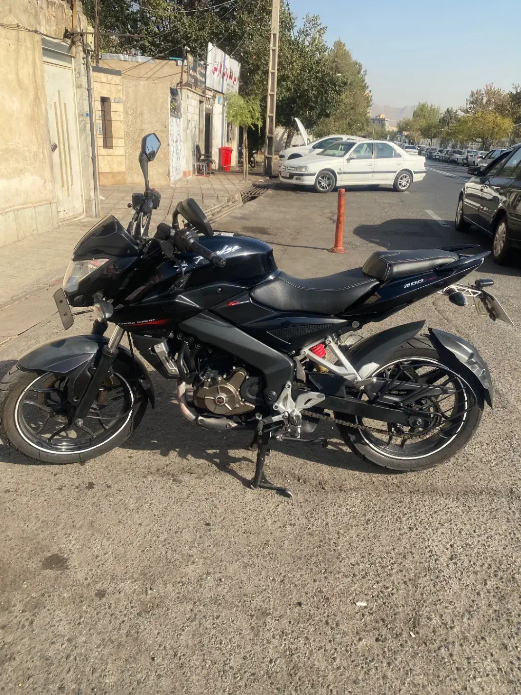 Ns 200 انژکتور|موتورسیکلت|تهران, حسین‌آباد|دیوار