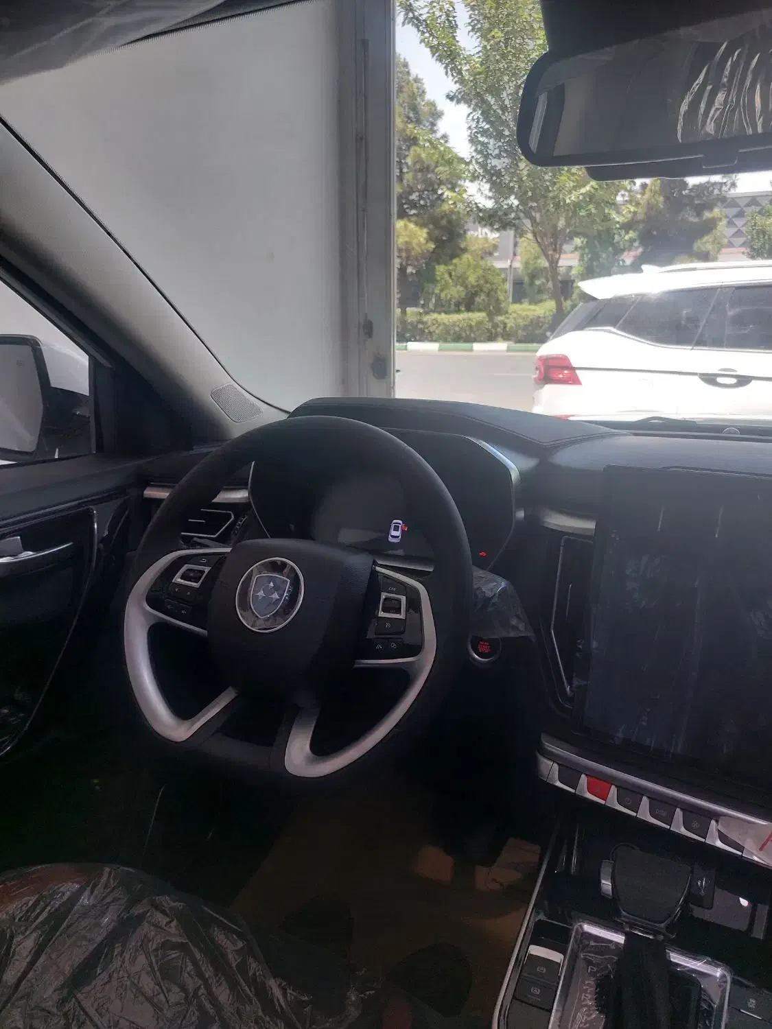 t5 فردا ۱۴۰۴ نقد و اقساط|خودرو سواری و وانت|قم, یزدان‌شهر|دیوار