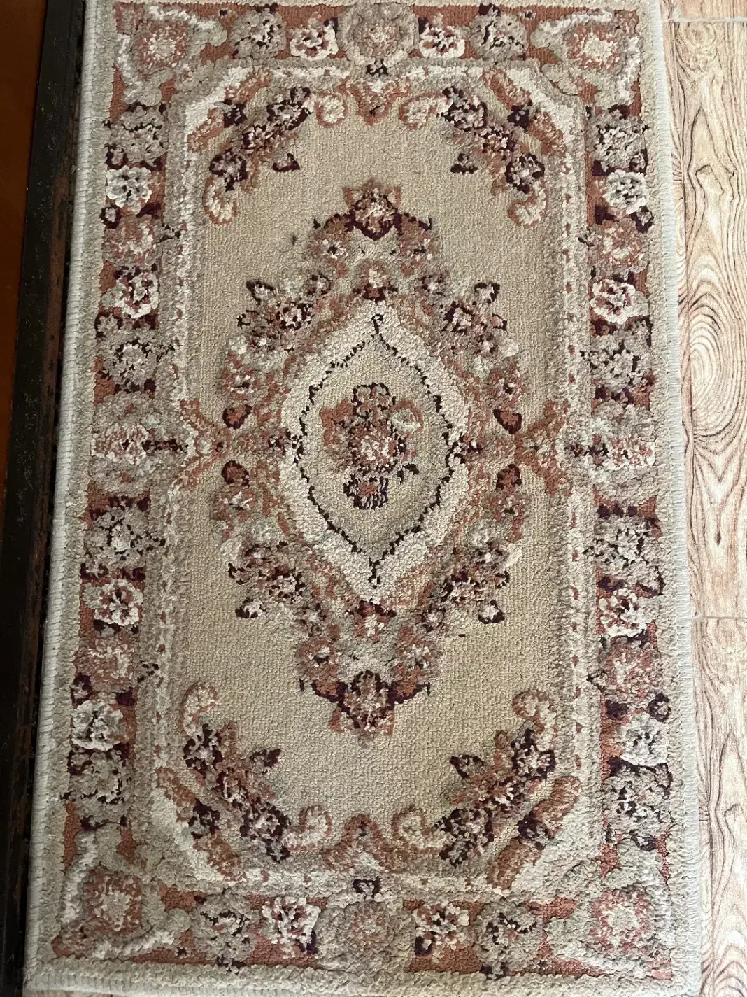 ماشینی ۱*۱/۵|فرش|رشت, تازه آباد|دیوار