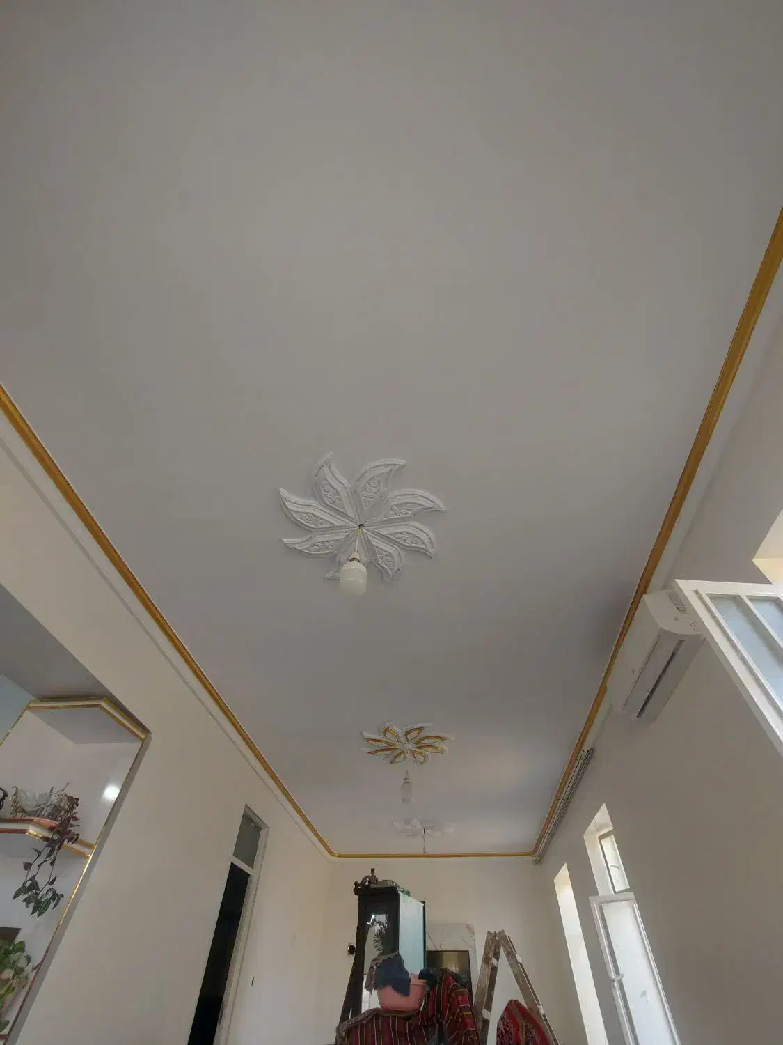 نقاشی ساختمان  در تمام نقاط ایران پذیرفته می شود|خدمات پیشه و مهارت|اهر, |دیوار