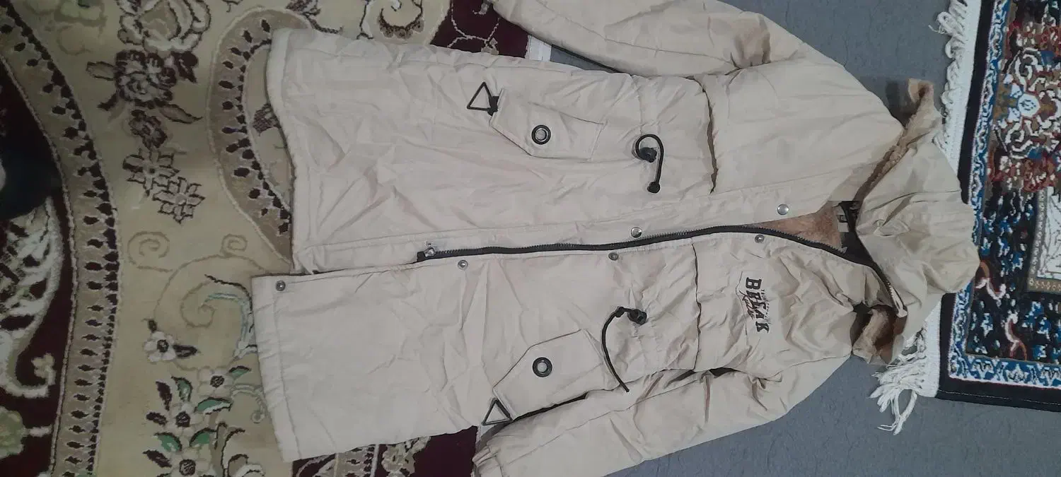 پالتو سایز ۴۰ تا ۴۲|لباس|قروه, |دیوار