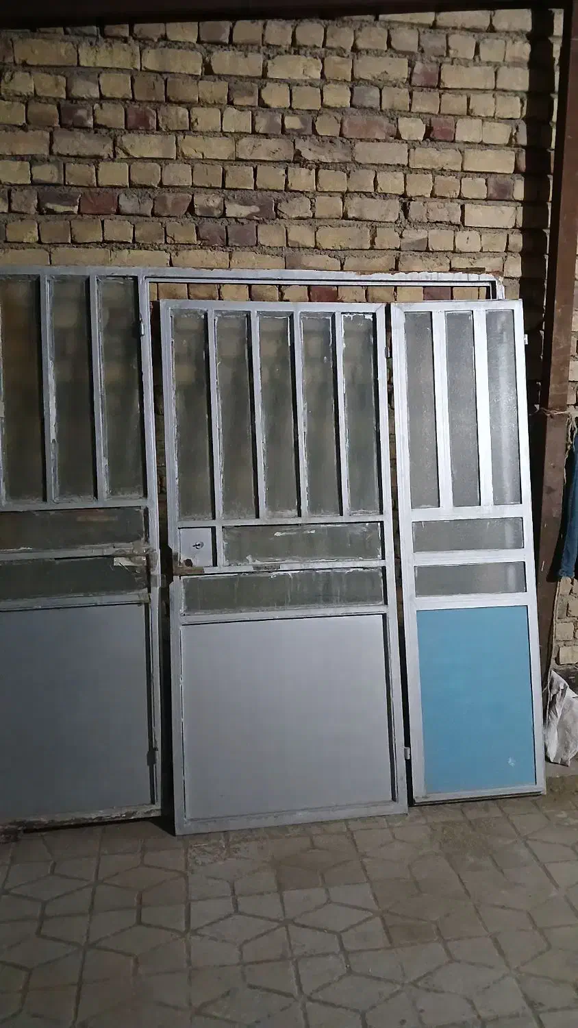 درب ورودی آهنی|مصالح و تجهیزات ساختمان|درگزین, |دیوار