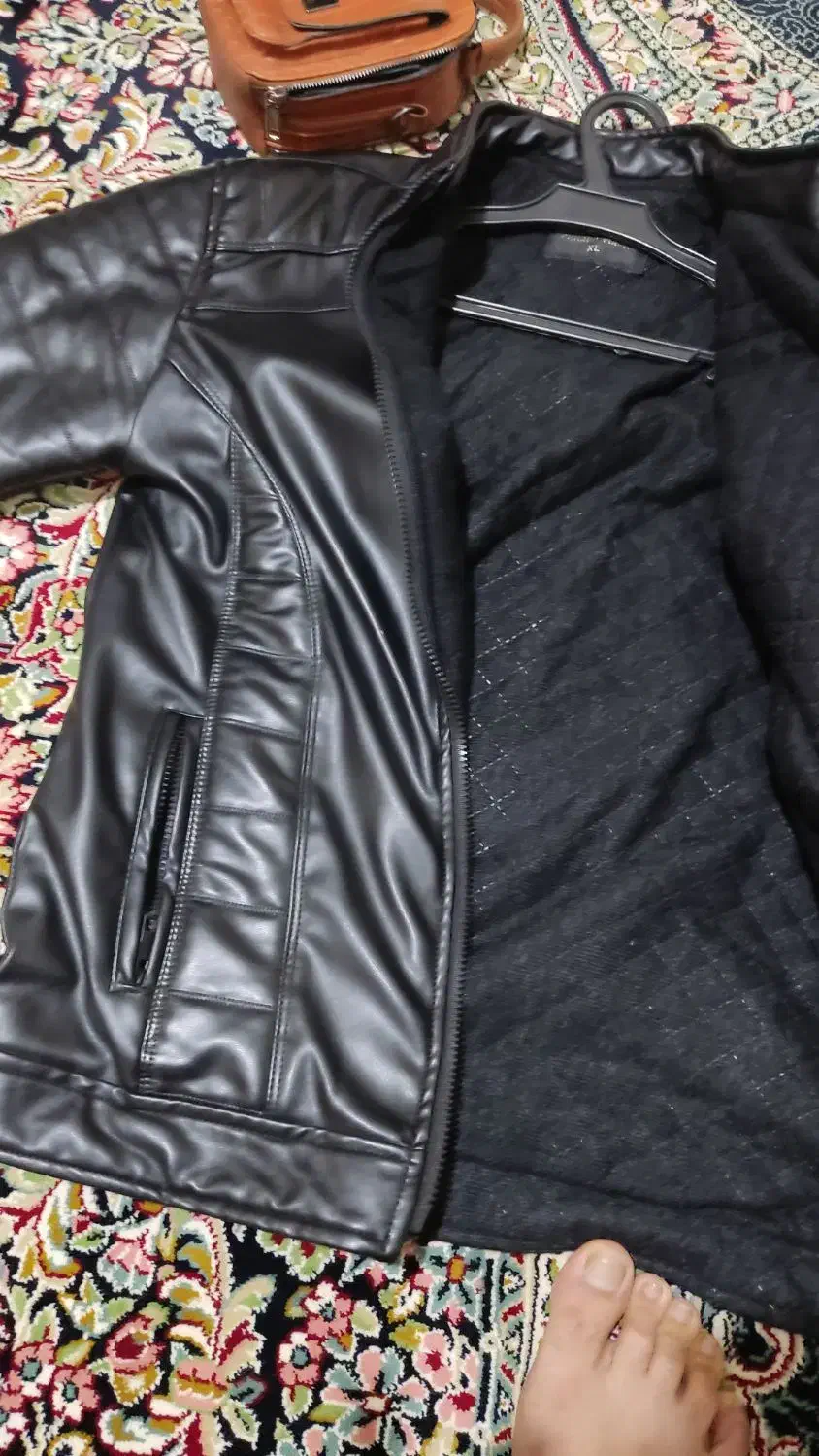 کت یاکاپشن چرم|لباس|هشتگرد, شهرک بوستان|دیوار