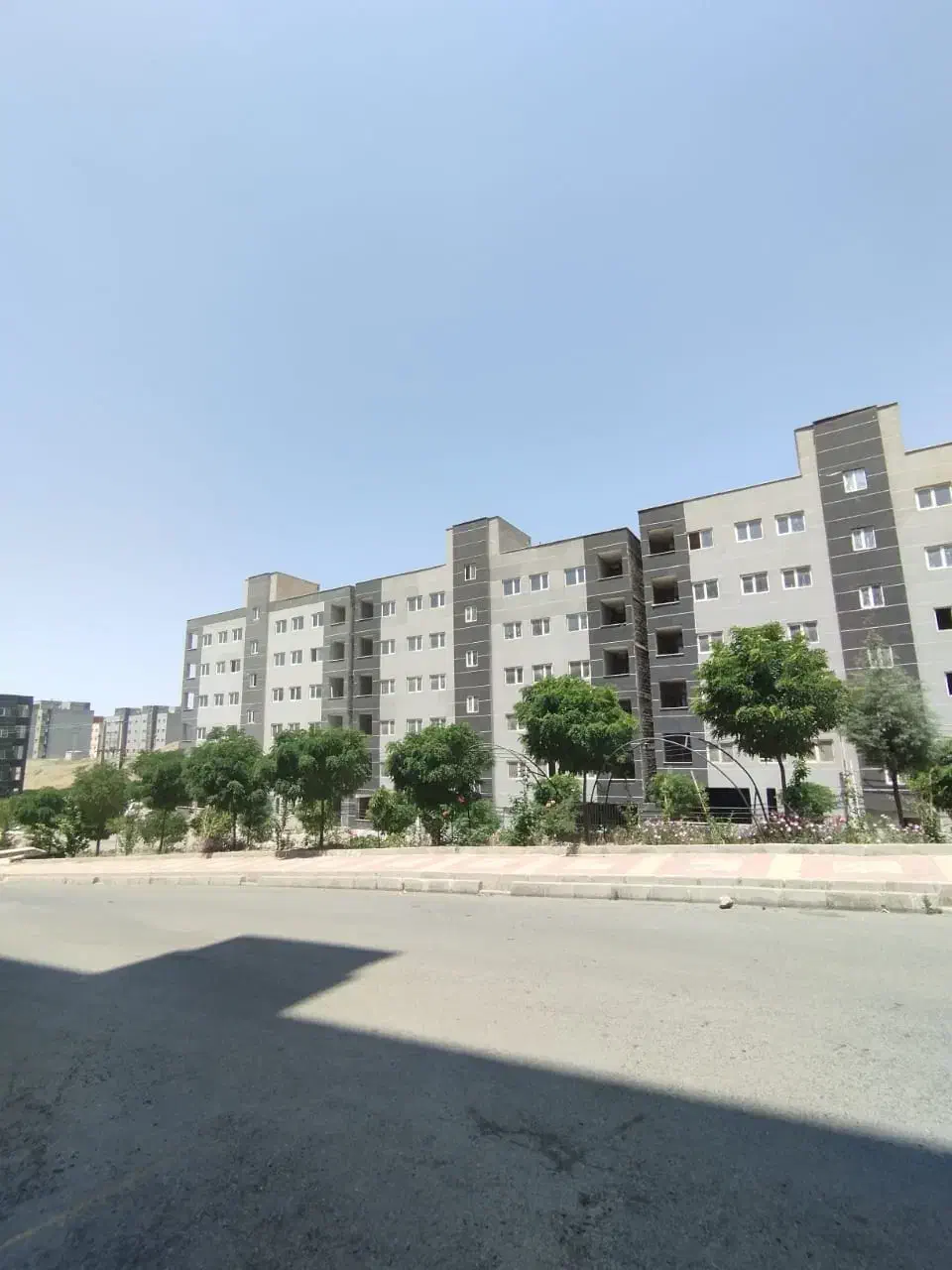 آپارتمان کلید نخورده فاز هفت مهستان هشتگرد|فروش آپارتمان|هشتگرد, فاز ۷ مهستان|دیوار