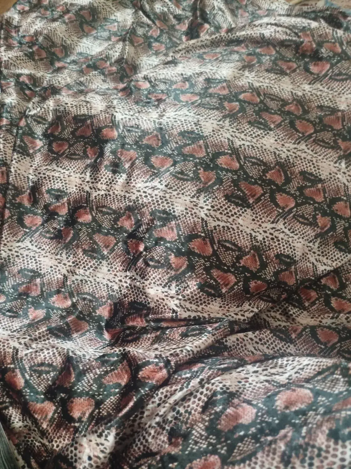 پارچه مخمل|لباس|بندر ماهشهر, |دیوار