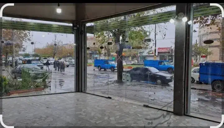 فروش مغازه ی 28 متری|فروش مغازه و غرفه|تهران, سبلان (لشگر)|دیوار