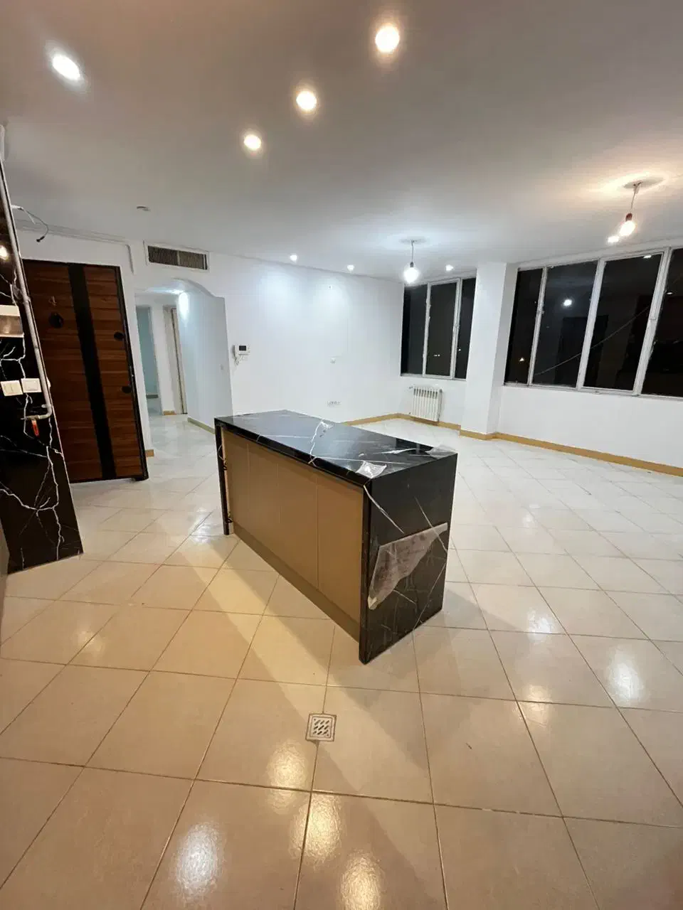 مناسب سرمایه گذاری مطمئن سود آور|فروش آپارتمان|هشتگرد, شهرک پامچال|دیوار