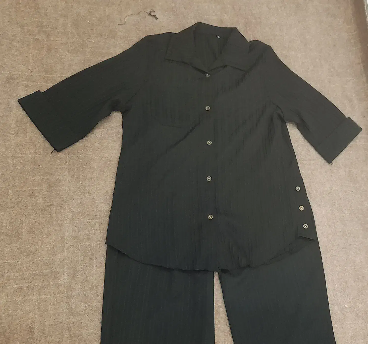 پوشاک|لباس|صومعهسرا, |دیوار