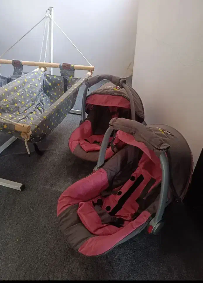 کریر ،گهواره ، کالسکه|کالسکه و لوازم جانبی|ارومیه, |دیوار