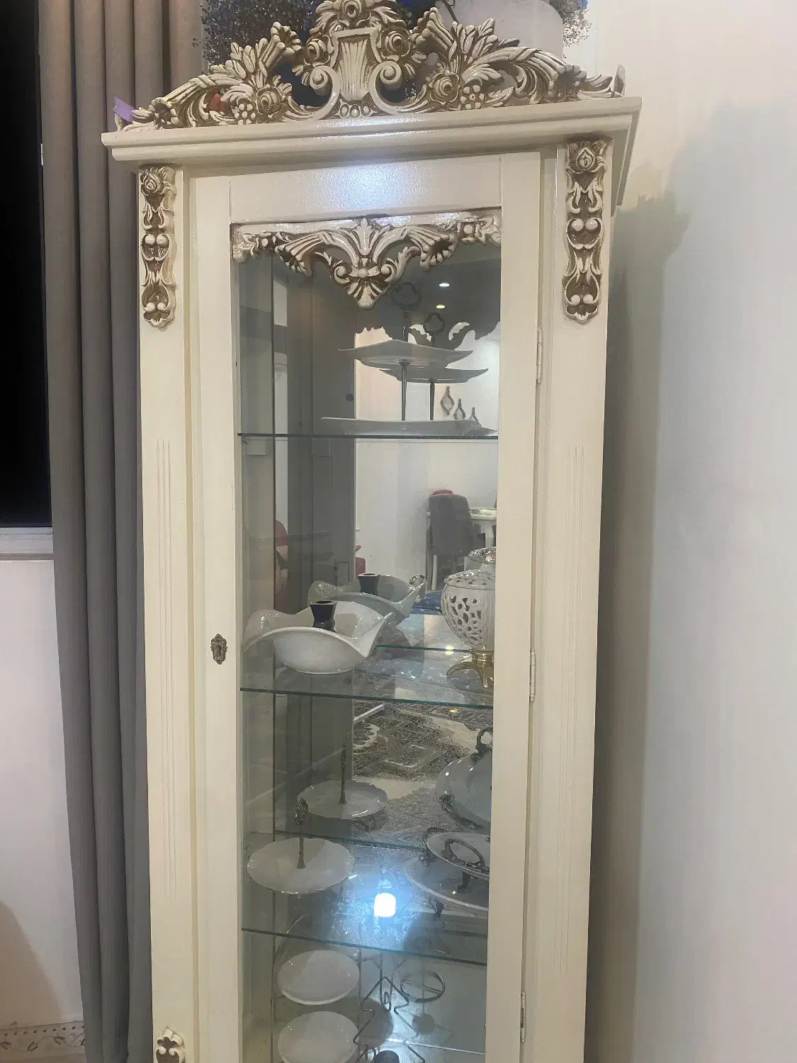 بوفه|بوفه، ویترین، کنسول|رشت, عینک|دیوار