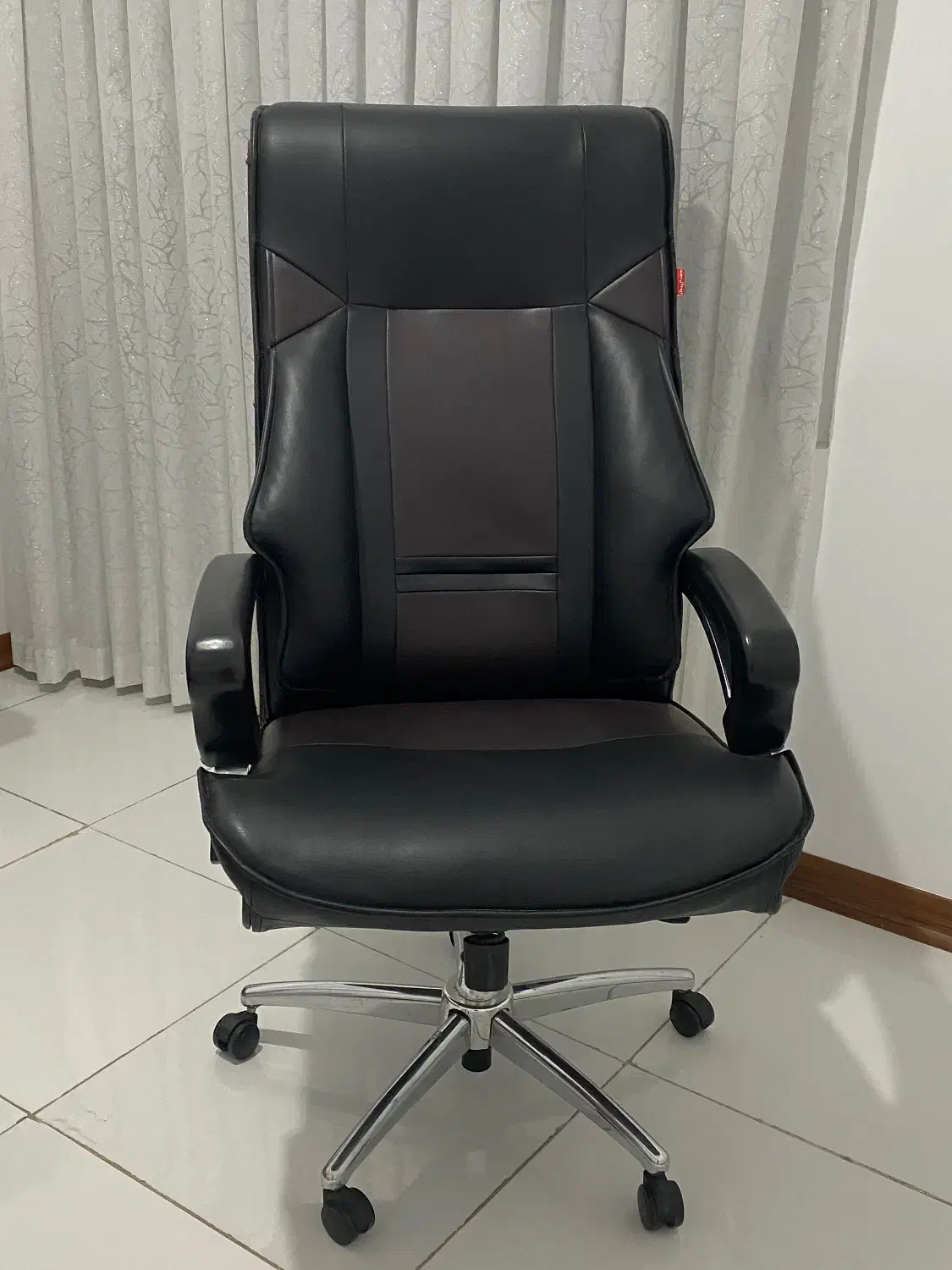 فروش میز صندلی اداری مدیریتی|دفتر کار|ملارد, |دیوار