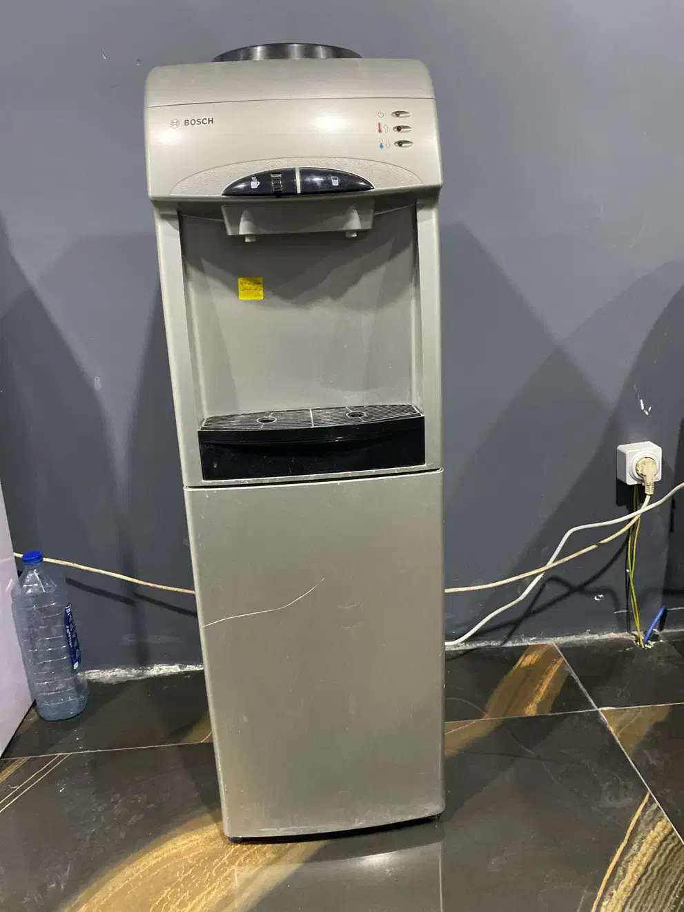 آبسردکن بوش|آبسردکن و تصفیه آب|کرج, چمران|دیوار