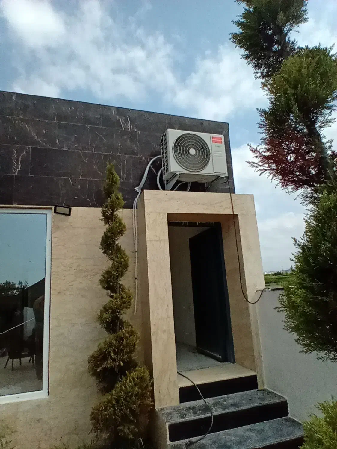 نصاب و تعمیر کار کولر گازی|خدمات پیشه و مهارت|بابل, |دیوار