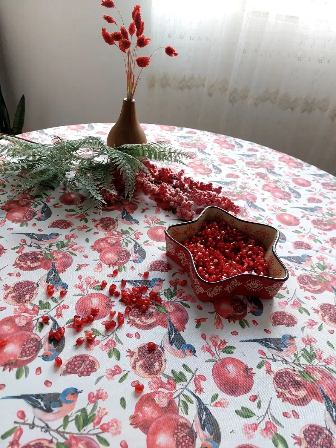 رومیزی ضدلک برای یلدا سفره دستمال دکوراتیو|سفره، حوله، دستمال آشپزخانه|کرج, گلستان|دیوار