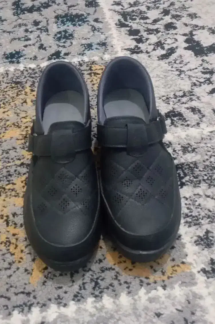 کفشطبینو سایز 40|کیف، کفش، کمربند|باغستان, |دیوار