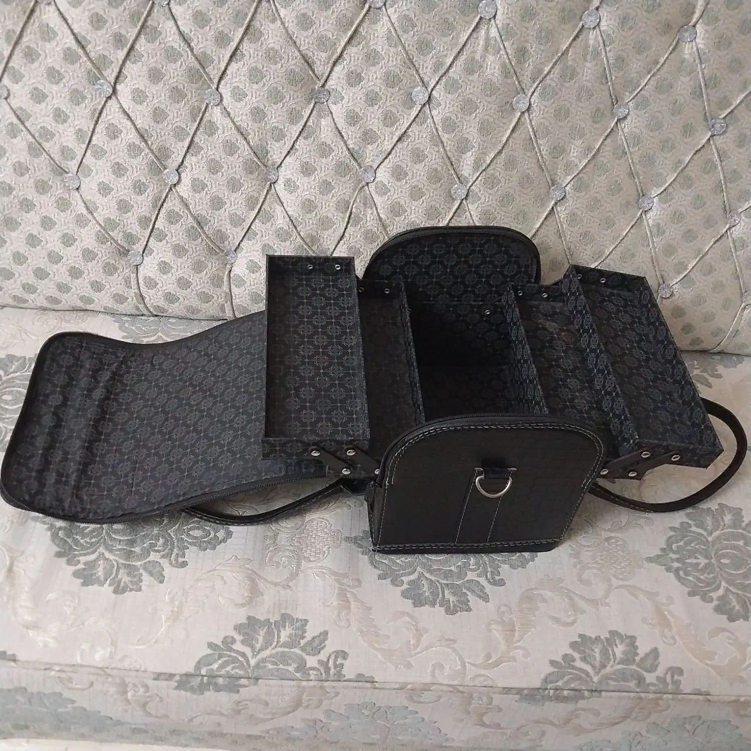 کیف لوازم آرایش و ناخن|آرایشی، بهداشتی، درمانی|سلماس, |دیوار