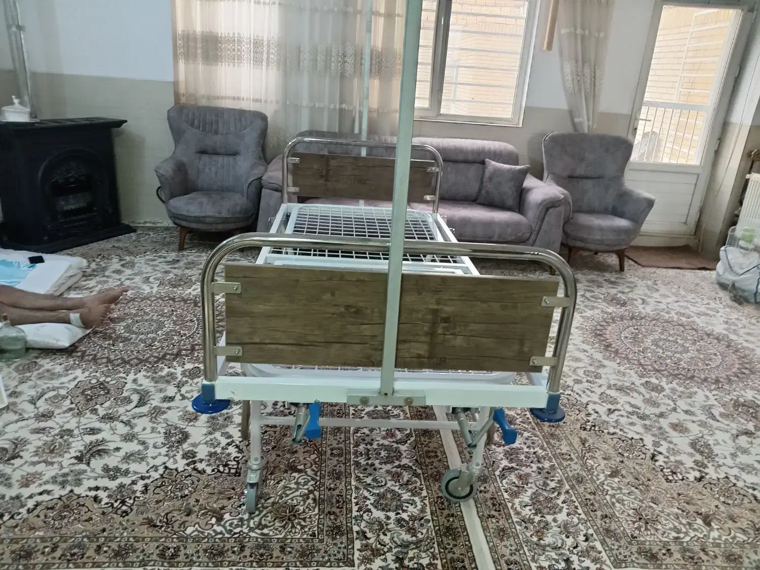 تخت بیمار در حد نونو با مانکی بار|پزشکی|یزد, |دیوار