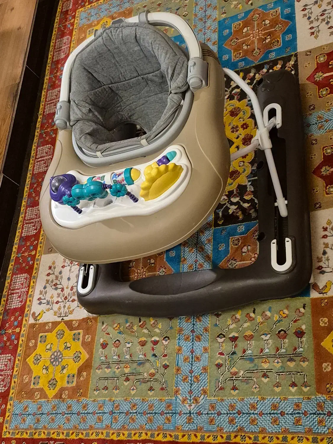 روروک|کالسکه و لوازم جانبی|ساری, |دیوار