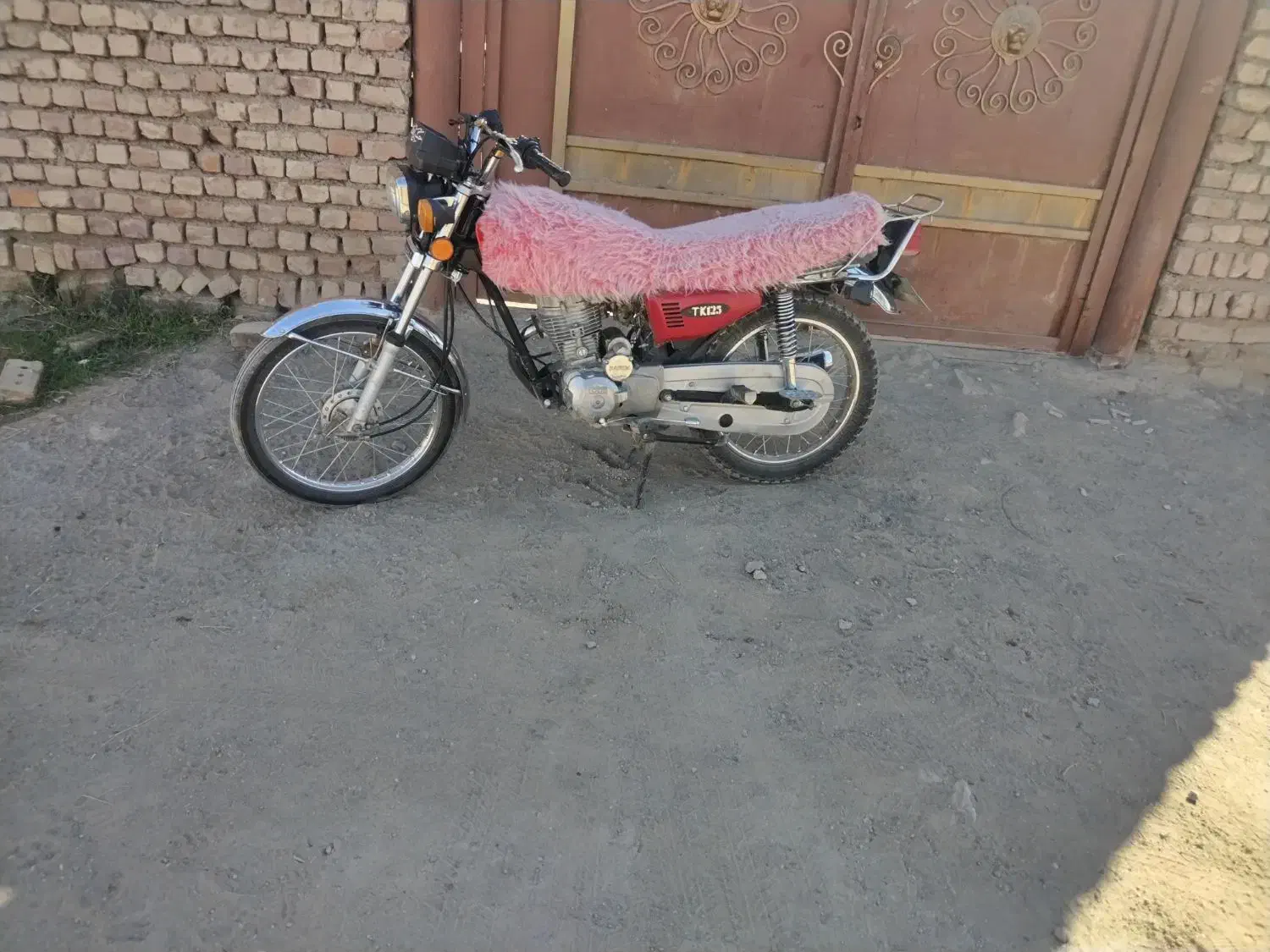 موتور سیکلت|موتورسیکلت|طاغنکوه, |دیوار