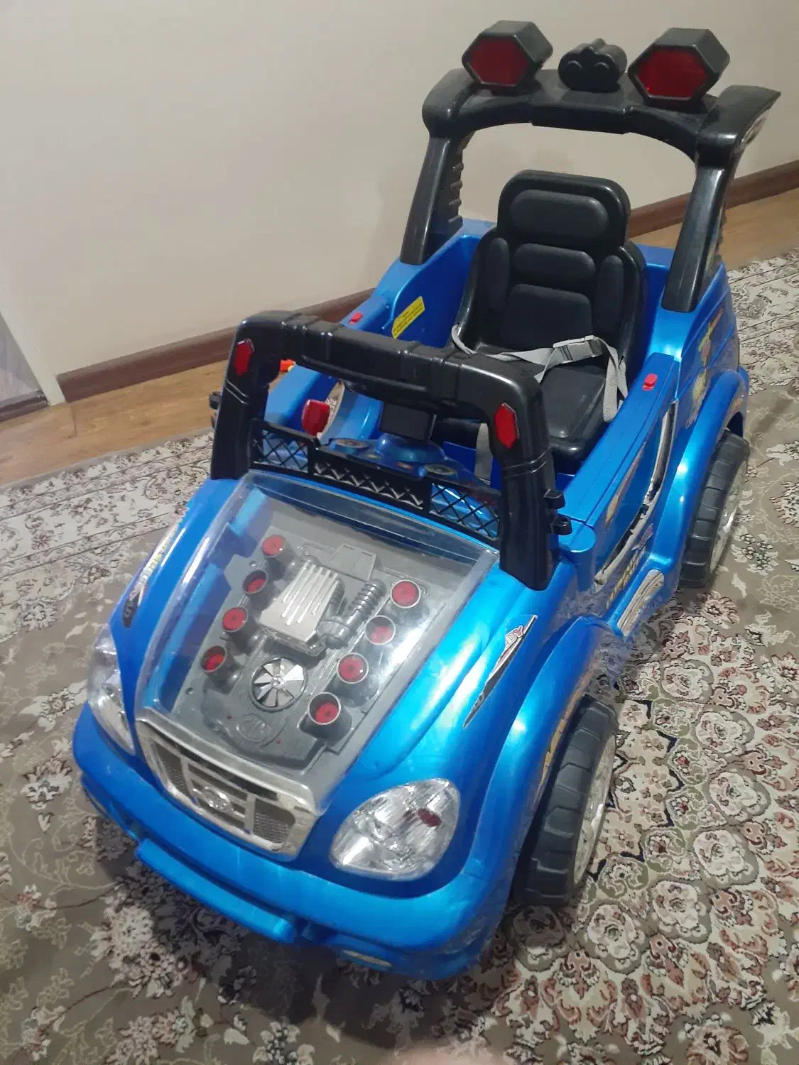 ماشین شارژی کودک|اسباب‌‌بازی|مشهد, شهید فرامرز عباسی|دیوار