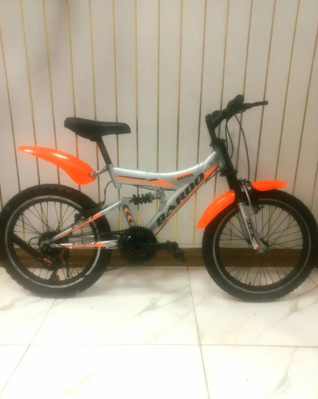 دوچرخه ۲۰ دنده ای کمک دار تمیز تمیز سالم سالم|دوچرخه، اسکیت، اسکوتر|قم, شاه ابراهیم|دیوار